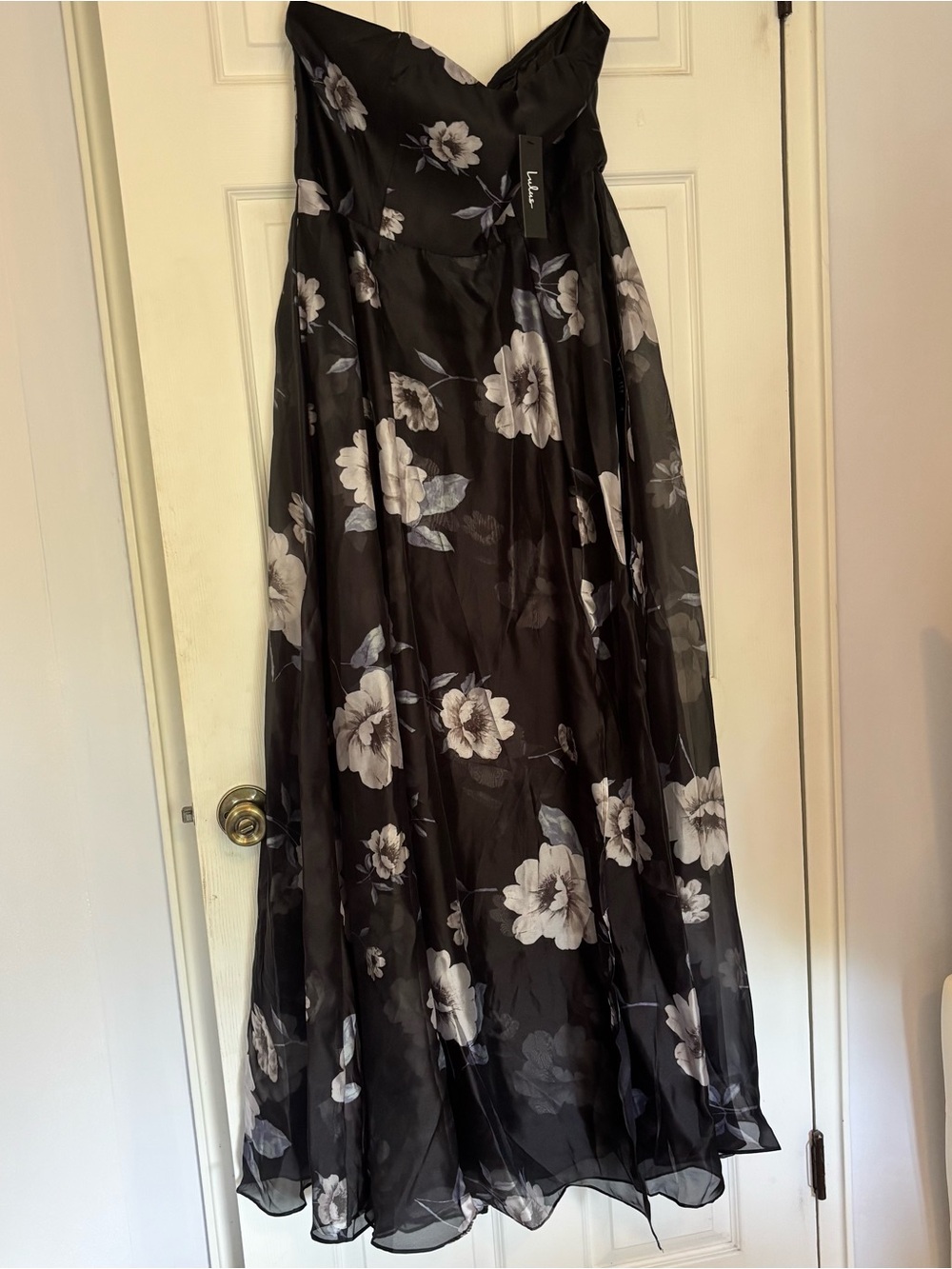 Lulu's Black Strapless Floral Maxi Dress